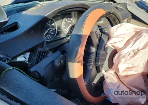 2011 BMW 328 I Sulev z USA, uszkodzony, nr VIN WBAKE5C55BE574353